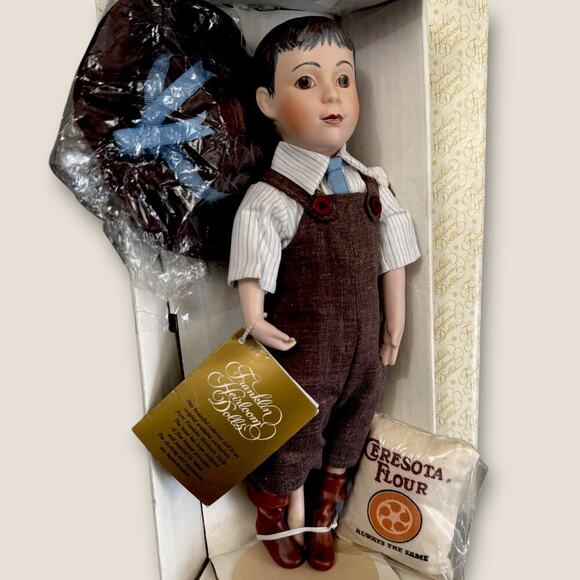 Ceresota Flour Boy Doll Porcelain Vintage Franklin Heirloom Mint in Box Size 12" - Picture 3 of 8